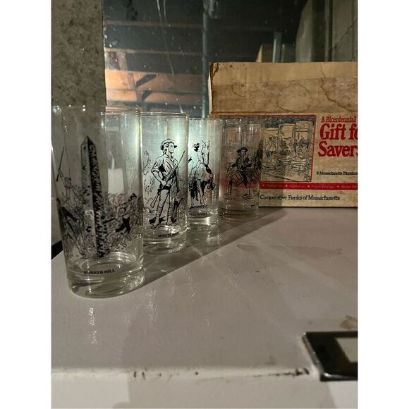 Bank reward from 90’s revolutionary antique glasses set of 8 - Picture 9 of 10